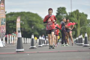 BIB: 0037
                            <button type="button" onclick="openModal(4923512)" class="btn btn-primary btn-sm float-right btn-popup" data-toggle="modal" data-target=".modal-high-quality">
                        <i class="fas fa-shopping-cart"></i> Add to Cart
                    </button>
                                            <button type="button" onclick="isThisMe(4923512, true)" class="btn btn-success btn-sm float-right btn-popup btn-isme hidden" data-toggle="tooltip" data-placement="bottom" title="นี่คือรูปของคุณใช่ไหม คลิกที่นี่เพื่อเอาเข้าอัลบั้ม">
                        <i class="fas fa-plus"></i> Add to album
                    </button>
                    <button type="button" onclick="isThisMe(4923512, false)" class="btn btn-warning btn-sm float-right btn-popup btn-isnotme hidden">
                        <i class="fas fa-ban"></i> Remove from album
                    </button>